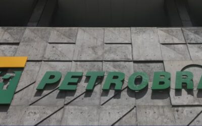 Greve na Petrobras paralisa 6 refinarias e 16 plataformas