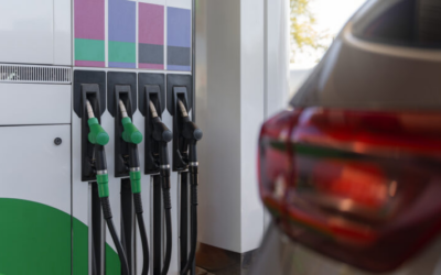 Procon notifica postos e apura repasse de redução no preço dos combustíveis