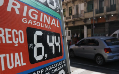 Gasolina importada no Brasil atinge maior preço desde o início da guerra no Oriente Médio