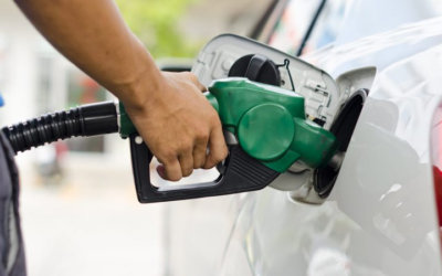 Rede tradicional de postos de combustíveis retira impostos e vende gasolina a R$ 4,99