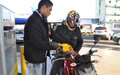 Gasolina a R$ 4,50: postos de SC apostam em ‘descontaço’ para alertar sobre valor de impostos