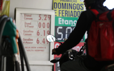 Como os governos reagiram à crise do petróleo? Para 100 países, prioridade foi conter preços